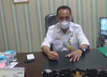 Kepala Dinas Lingkungan Hidup (DLH) Pohuwato, Bahari Gobel saat ditemui gopos.id, Rabu (2/6/2021). (Foto: Ramlan/Gopos)