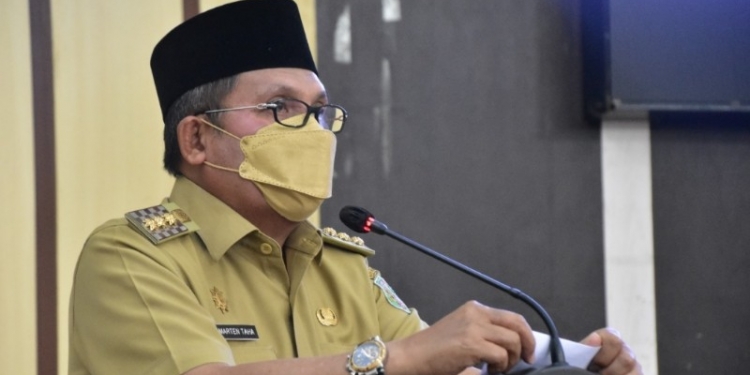 Wali Kota Gorontalo, Marten Taha saat dalam sambutannya. Foto (Diskominfo Kota Gorontalo)