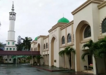 Masjid Agung Baiturrahim Kota Gorontalo. Foto (Malin nda@google.com)