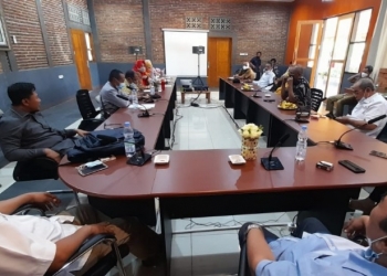 Komisi I DPRD Provinsi Gorontalo, saat melakukan pertemuan dan pembahasan bersama Tim pansel Komisioner KPID Gorontalo, Selasa (27/7/2021). Foto istimewa