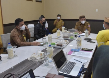 Pertemuan TKPSDA Provinsi Gorontalo dan Pemkab Pohuwato.