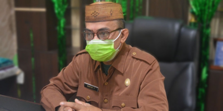 Camat Limboto, Guntur Pakaya.