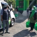 Sejumlah pengurus dan kader PKB Kabupaten Blitar saat mempersiapkan pemberian bantuan sembako kepada warga yang isoman, Kamis (22/7/2021). (Foto: istimewa)