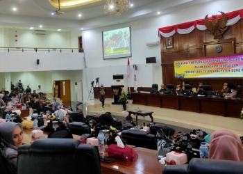 Paripurna Deprov Pembentukan Bone Pesisir