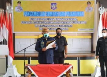Pelantikan 71 pejabat di lingkungan Pemprov Gorontalo oleh Gubernur Gorontalo, Rusli Habibie, secara virtual atau dalam jaringan, Senin (5/7/2021). (Humas Pemprov Gorontalo)
