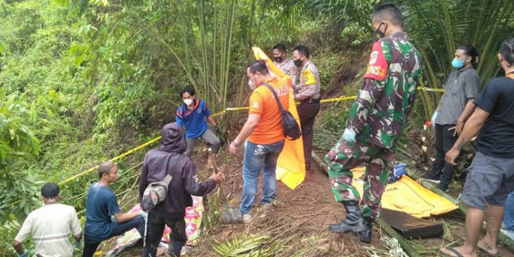 Penemuan mayat di Perkebunan Sawit Bilato