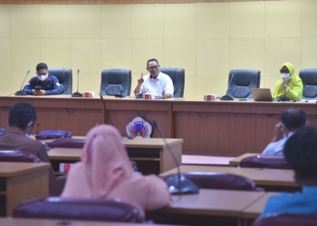 Wakil Rektor Bidang Akademik Dr. Harto Malik, M.Hum