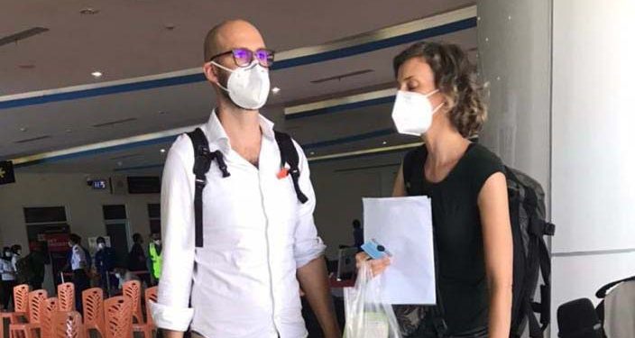 Kedatangan Dua WNA Belanda di bandara Jalaluddin Gorontalo, (Foto istimewa)