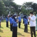 Bupati Bone Bolango, Hamim Pou didampingi Wakili Bupati Bone Bolango, Merlan S. Uloli dan Kepala Dinas Kesehatan Kabupaten Bone Bolango, dr. Meyrin Kadir saat memberikan selamat kepada 251 pejabat fungsional yang dilantik. (Foto Fajrin/Sespri Wabup)