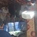 Suasana penyitaan sejumlah barang dari toko milik Iwan Fataha, oleh Pihak bank Untuk dipindahkan ke rumahnya di Kelurahan Hunggaluwa, Kecamatan Limboto, Kamis (22/7/2021). (Foto: Putra/Gopos)