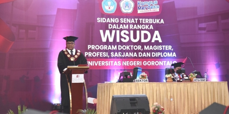 Rekotor UNG, Eduart Wolok