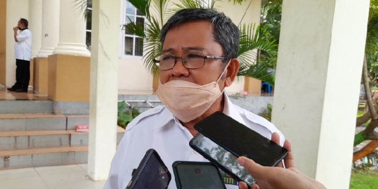 Terkait Covid-19, Bupati Gorut Targetkan Per Hari 80 Orang Bisa Tervaksin