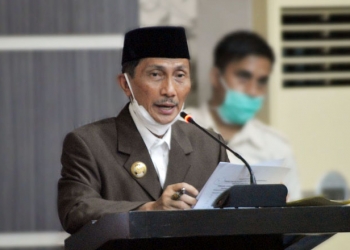 Bupati Gorontalo, Nelson Pomalingo. (putra/gopos)