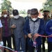 Bupati Pohuwato, Saiful A Mbuinga saat meresmikan inovasi yang dibangun oleh Pemerintah Desa kenari, Kecamatan Lemito.