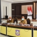 Gubernur Gorontalo, Rusli Habibie didampingi Sekretaris Daerah, Darda Daraba, dan Kadis Kesehatan Provinsi Gorontalo, dr. Yana Suleman, memimpin rapat forkopimda secara virtual, Selasa (10/8/2021). (Kominfo Gorontalo)