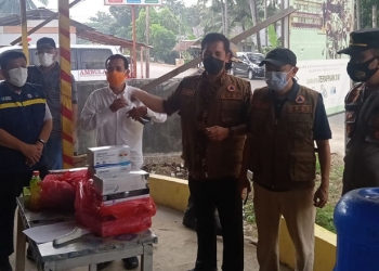 Pengecekan pos perbatasan oleh tim Satgas Penanggulangan covid-19 Provinsi Gorontalo. (dok. Kominfo Prov. Gorontalo)