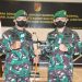 Serah terima jabatan Danrem 133/NWB Gorontalo dari pejabat lama Brigjen TNI Bagus Antonov Hardito (kiri) ke pejabat baru Kolonel Inf. Armin Ibrahim (kanan). (istimewa)