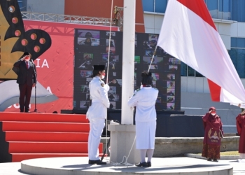 Pengibaran Bendera Merah Putih