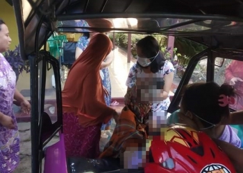 Seorang ibu melahirkan di atas bentor