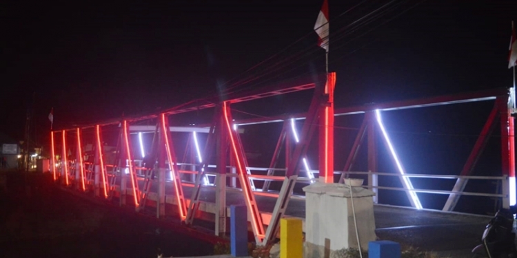 Jembatan Molosipat W