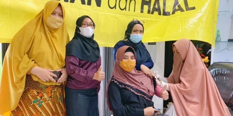 Vaksinasi tahap ketiga