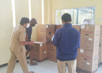 Bantuan 50 unit konsentrator oksigen tiba di Kantor Dinas Kesehatan Provinsi Gorontalo, Senin (23/8/2021) (istimewa)