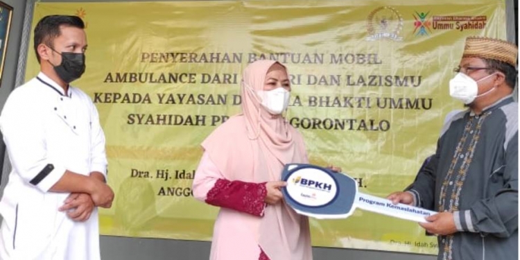 Bantuan Ambulance