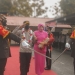 Mantan Kapolres Boalemo AKBP Ahmad Pardomuan bersama istri saat menjalani prosesi Sertijab sebagai Kapolres Gorontalo baru, Senin (16/8/2021). (Foto: Putra/Gopos)