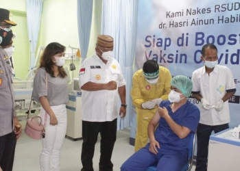 Vaksin Tahap III Moderna