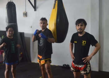 Tiga dari empat atlet yang akan berlaga di PON XX Papua 2021 saat menjalani pemusatan latihan di Monster Punch Training Camp, Kota Gorontalo, Selasa (14/9/2021), (Foto: Putra/Gopos)