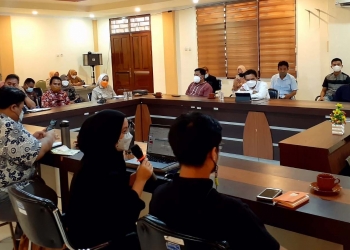 Suasana rapat pertemuan Lingkar Temu Kabupaten Lestari (LTKL) di Aula kantor Bappeda Kabupaten Gorontalo, Jumat (24/9/2021). (Dok. Humas Kominfo Kabupaten Gorontalo)