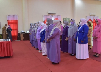 Bupati Pohuwato, Saipul Mbuinga, melantik pengurus GOW Pohuwato periode 20212-2026.