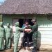 Penyerahan bantuan sosial bagi masyarakat kurang mampu oleh Kodim 1313/Pohuwato. (istimewa)