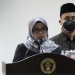 Bupati Blitar, Rini Syarifah saat menyampaikan penjelasan tentang Ranperda Perubahan APBD Kabupaten Blitar TA 2021. (Foto: Humas DPRD Kabupaten Blitar)