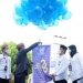 Sekretaris Daerah Provinsi Gorontalo (baju hitam) melepas balon dalam rangka peringatan Hari Statistik Nasional (HSN) di halaman kantor Badan Pusat Statistik (BPS) Provinsi Gorontalo, Senin (27/9/2021). (Foto: Nova)
