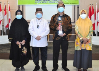 Wagub Gorontalo H. Idris Rahim pada penerimaan kembali kafilah STQH Provinsi Gorontalo di aula rumah jabatan Wagub, Jumat (29/10/2021). (Foto: Haris)