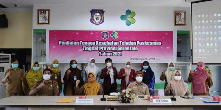 NAKES TELADAN - Kegiatan penilaian tenaga kesehatan teladan puskesmas Tingkat Provinsi Gorontalo, di Kantor Dinas Kesehatan Provinsi Gorontalo, Selasa (12/10/2021). Istimewa