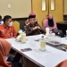 Assisten Pemerintahan dan Kesra, Arman Mohamad Saat menerima Ortala Bone Bolango. (Foto istimewa)