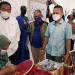 MO KARAWO-Wakil Ketua DPR RI, Rachmad Gobel (kemeja putih) menyaksikan proses penyulaman karawo pada grand opening Rumah Karawo di Jl. Palma, Kelurahan Libuo, Kecamatan Dungingi, Kota Gorontalo, Selasa (12/10/2021). (hasan/gopos.id)