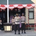 Kapolda Gorontalo, Irjenpol Akhmad Wiyagus saat memberikan arahan kepada seluruh personel Polda Gorontalo di Lapangan Mapolda, Kamis (21/10/2021). (Foto : Istimewa)