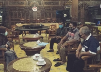 Ketua PWP Gorontalo, Dr. H. Adnan, M.Ag saat melakukan kunjungan sekaligus koordinasi dengan Anggota DPR RI, Idah Syahidah Rusli Habibie terkait kegiatan Pagelaran Seni dan Budaya Pasundan. Foto istimewa