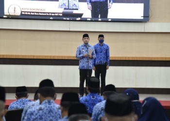 Wakil Wali Kota Gorontalo, Ryan Kono saat saat peringatan puncak HUT Ke -50 Korpri di bandhayo lo yiladia Kota Gorontalo, Senin (29/11/21). Foto (Diskominfo Kota Gorontalo