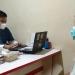 Satreskrim polres Gorontalo kota, sedang melakukan pemeriksaan terhadap terduga pelaku pencurian perhiasan JDH (26). Foto : istimewa