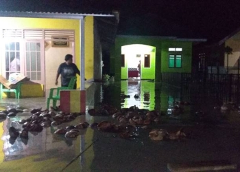 Kondisi rumah warga yang terdampak banjir di kabupaten Gorontalo. foto arif/bima