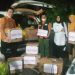 DPW Asosiasi Guru Pendidikan Agama Islam Provinsi Gorontalo saat membagikan bantuan untuk korban banjir bandang di Kecamatan Tibawa (Foto Istimewa)