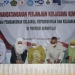 Ketua TP-PKK Provinsi Gorontalo Idah Syahidah Rusli Habibie (karawo kuning) menandatangani perjanjian kerja sama Program Pembangunan Keluarga, kependudukan dan Keluarga Berencana dengan BKKBN Provinsi Gorontalo, bertempat di Kantor BKKBN Provinsi Gorontalo, Selasa (30/11/2021). Kerjasama kemitraan tersebut bertujuan untuk mempercepat implementasi penurunan kasus stunting di Provinsi Gorontalo. (Foto: Istimewa)