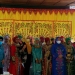 Idah Syahidah R Habibie (jilbab kuning) saat foto bersama peserta pembeatan dan nikah massal, Rabu (24/11/2021).