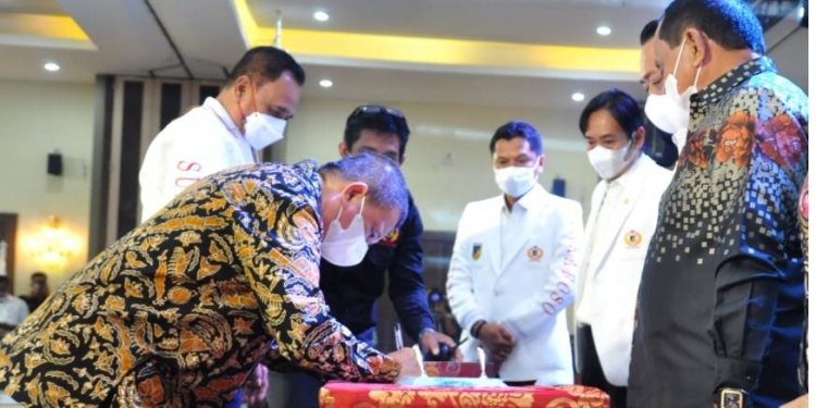 Tuan Rumah PON