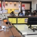 Suasana Rapat Forkopimda diperluas yg dipimpin Gubernur Rusli Habibie secara luring diikuti Forkopimda dan daring diikuti Bupati/Walikota, di Rujab Gubernur, Senin (29/11/2021). (Foto: Salman)