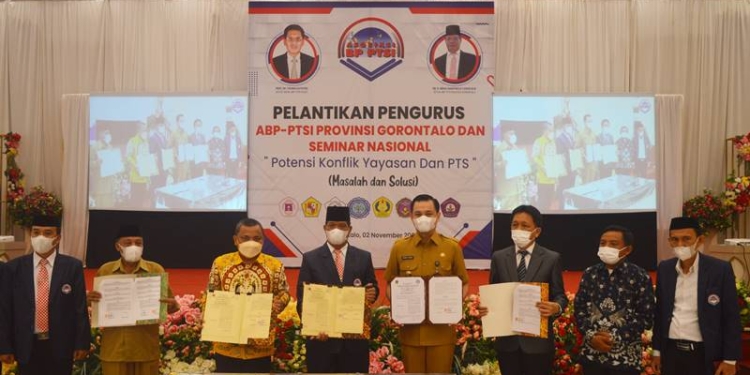 Pemkab Gorontalo Kerja sama dengan ABP-PTSI dan beberapa Pemerintah Kabupaten/Kota di Grand Palace Convention Center, Kota Gorontalo, Selasa (2/11/2021). (Foto : Putra/Gopos)